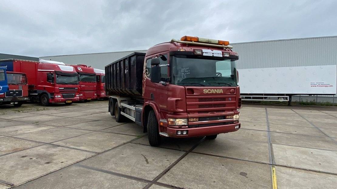 Scania P 124 GB6X2NA