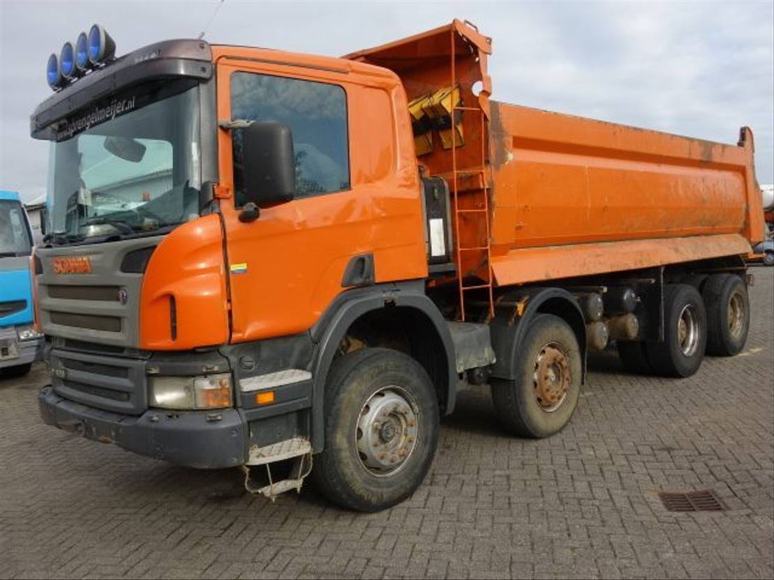 Scania P420 8x4 - Photo 18