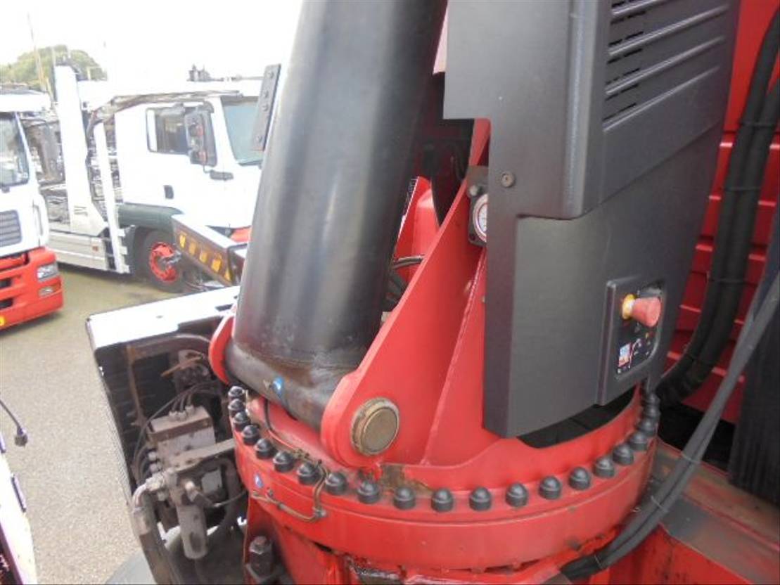 Scania R480 8X2 - Photo 28