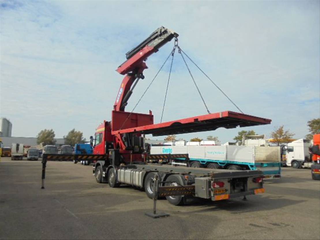 Scania R480 8X2 - Photo 37