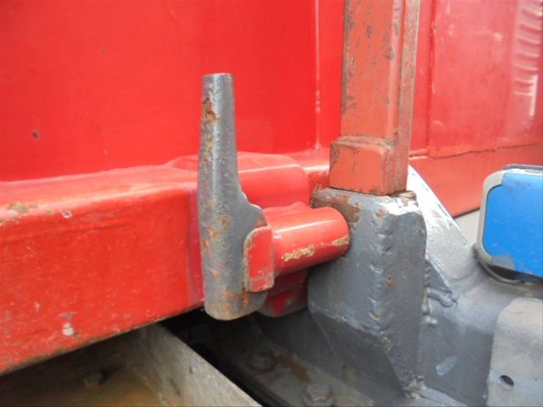 Scania R480 8X2 - Photo 45