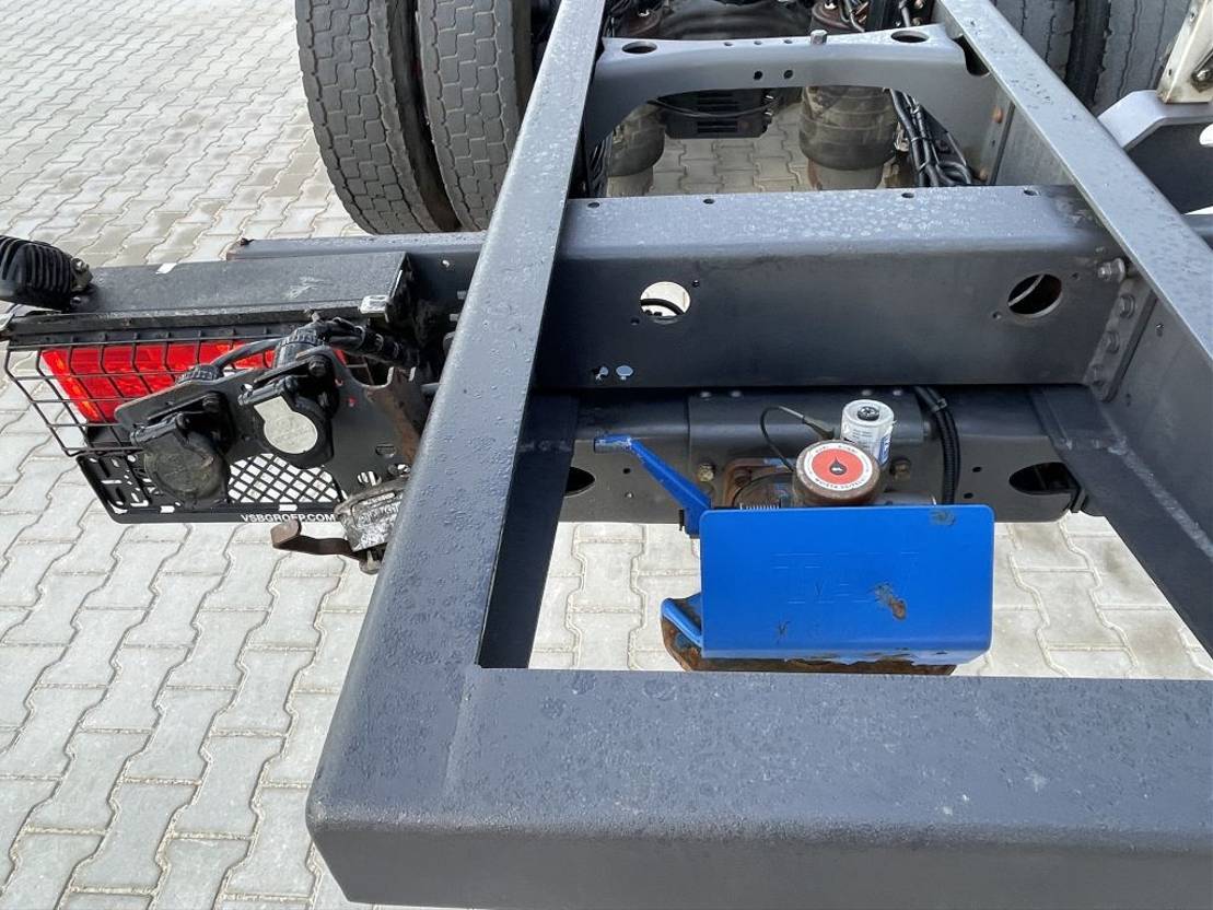 Scania R650 V8 NGS Scania r650 / Triple / Retarder / full-air/ clutch on demand - Photo 19